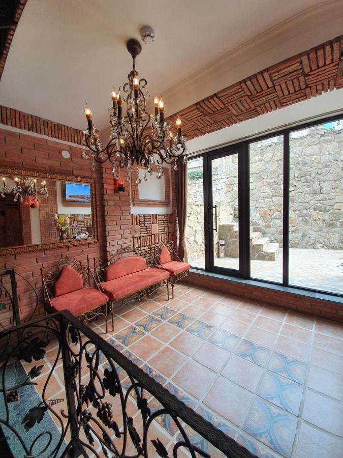 Janashia Boutique Hotels Tbilisi Buitenkant foto