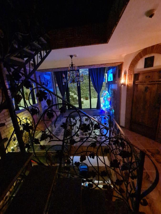 Janashia Boutique Hotels Tbilisi Buitenkant foto