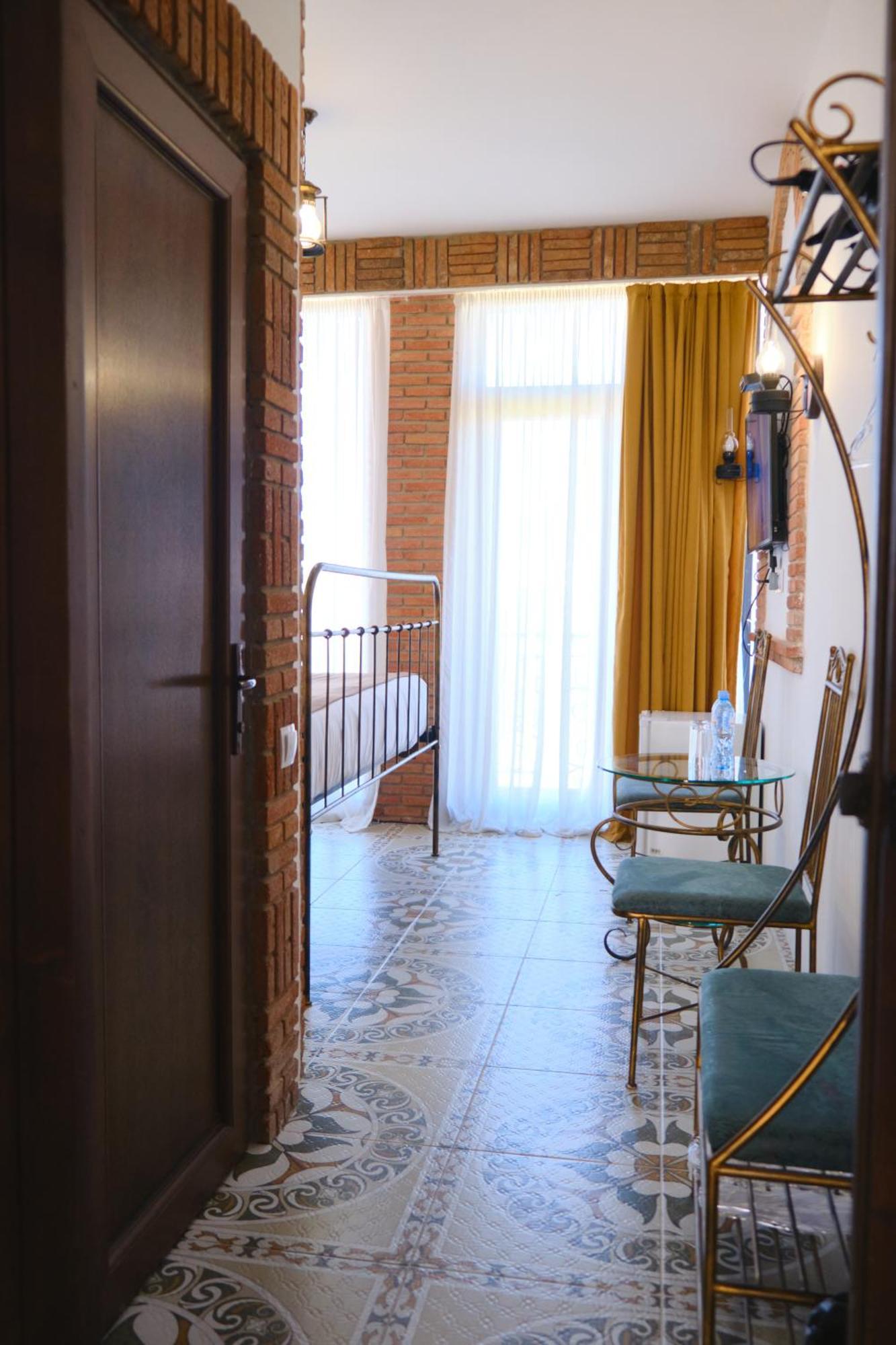 Janashia Boutique Hotels Tbilisi Buitenkant foto